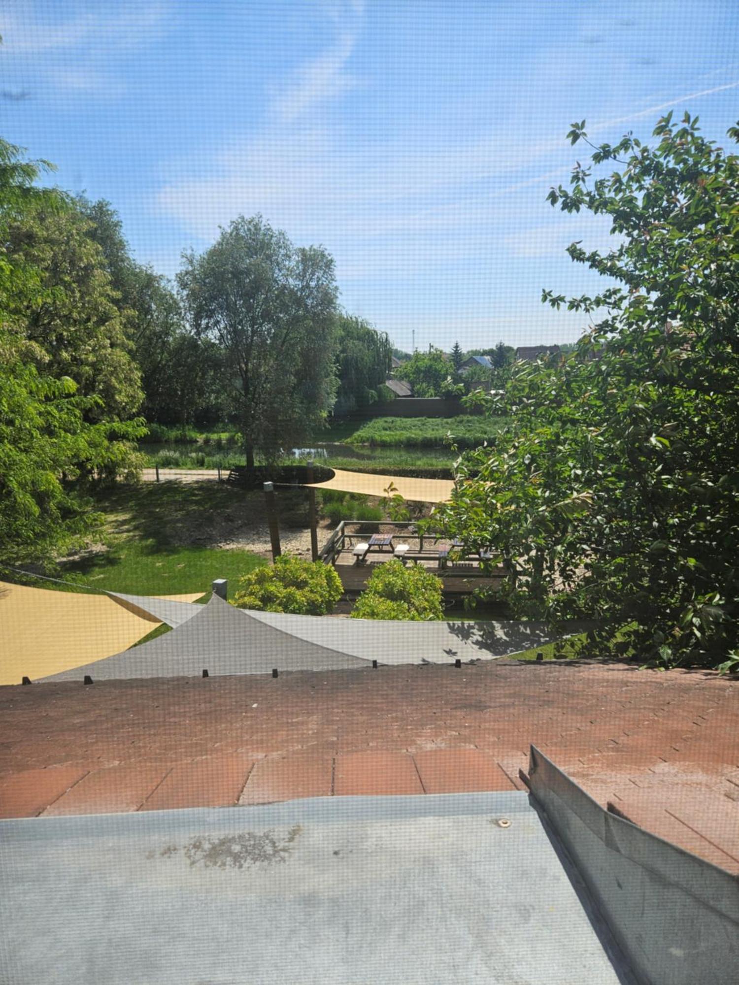 St. Florian Restaurant & Pension Vrakúň Exteriör bild
